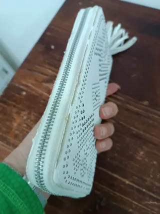 Cartera Desigual Blanca con Tachuelas