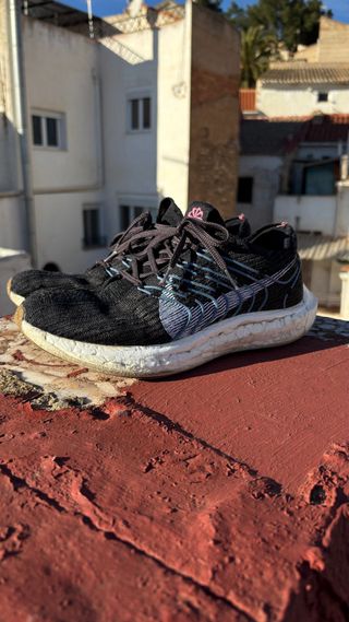 Zapatillas running Nike negras y multicolor