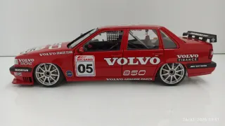 Autoart Volvo 850 Superturismo 1/18