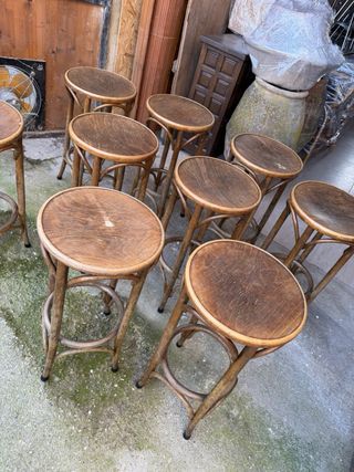 Sgabello in legno stile Thonet