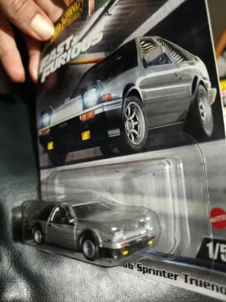Hot Wheels Premium Toyota AE86 Sprinter Trueno
