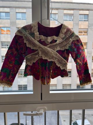 Traje de Fallera Niña - Aderezo y Peines