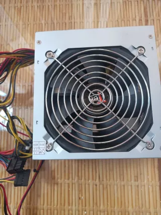 Alimentatore PC Intek 500W funzionante