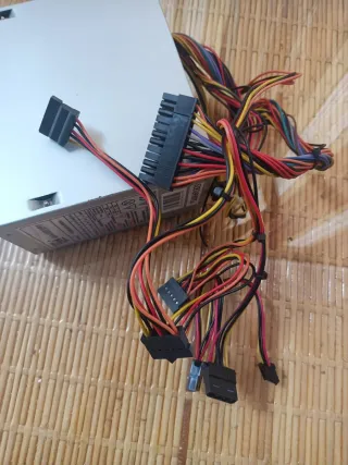 Alimentatore PC Intek 500W funzionante