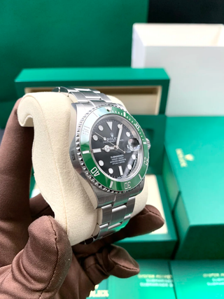 Reloj Rolex Submariner Negro y Verde