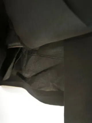 Conjunto Casaco e Saia Preto