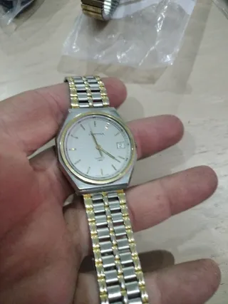 Certina Cuarzo Oro/Plata