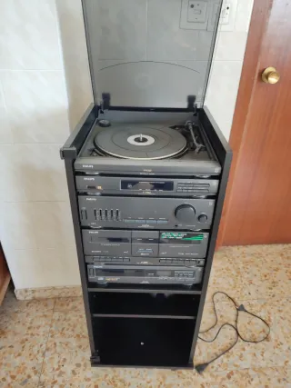 Equipo Hi-Fi Philips Completo + Mueble