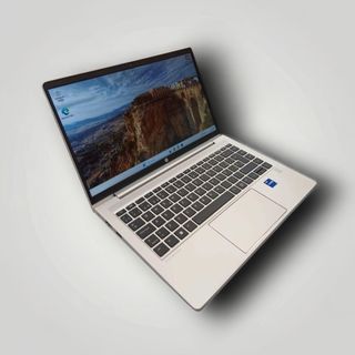 Portatile HP ProBook 440 G10 Intel Core i7 13550U/16GB 512GB + Caricatore