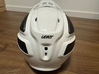 CASCO ENDURO LEATT . TALLA M 57:58. IMPECABLE
