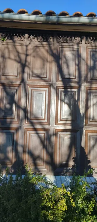 Portón de garaje de hierro galvanizado