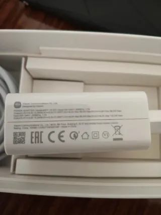 Xiaomi 11T Pro con caricabatterie