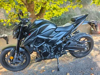 Suzuki GSX-S 750 (115cv Full)