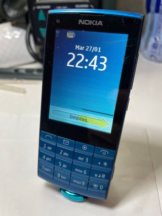 Nokia X3 azul