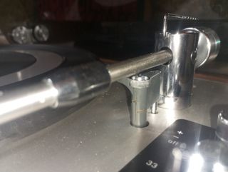 Tocadiscos APCO A 85 Made Switzerland