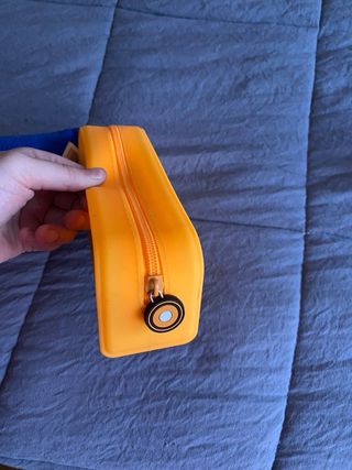 Estuches varios colores Negro de nike