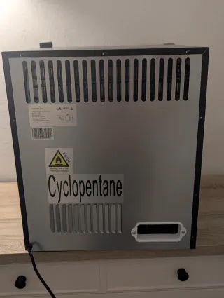 Vinoteca Cecotec 16 Botellas (48L) - Diseño Espejo