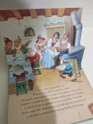 Libro Pop Up Blancanieves y los siete enanitos