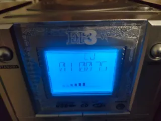 Mini cadena CD/USB/MP3 plata y madera