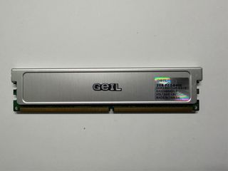 Módulo GeIL DDR2 2GB PC2-6400 800MHz