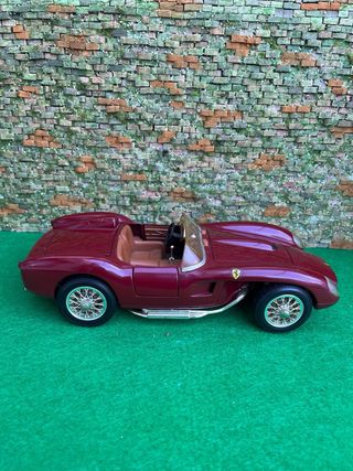 Ferrari 250 Testa Rossa 1957 – Bburago – 1:18
