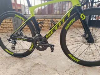 Bicicleta de carretera Scott Foil 20 disc