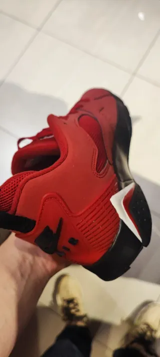 Jordan MVP 92 Scarpe Rosse Taglia 42