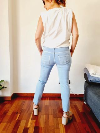 Pantalón jeans azul claro T L