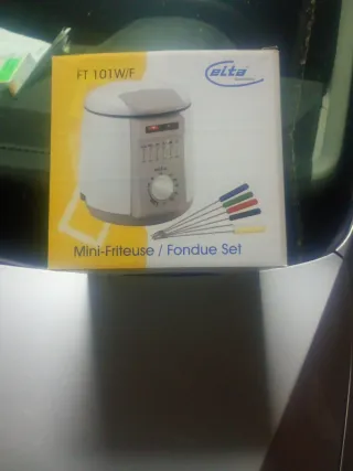 Mini Freidora / Set Fondue Elta FT 101W/F