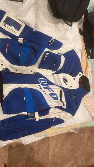 Ropa motocross