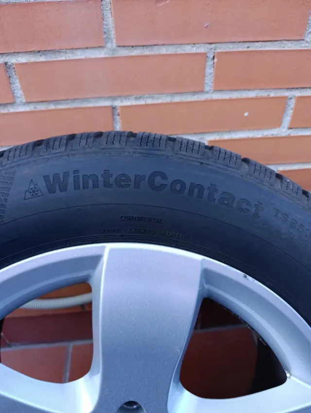 MERCEDES 17" Viano/Vito 4 llantas + Neumáticos.