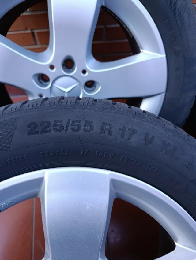 MERCEDES 17" Viano/Vito 4 llantas + Neumáticos.