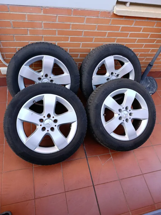 MERCEDES 17" Viano/Vito 4 llantas + Neumáticos.