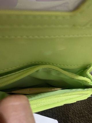 Cartera, monedero desigual