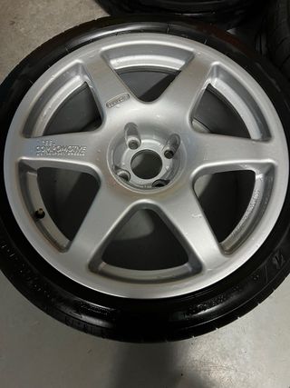 Llantas Compomotive M06 18 4x108