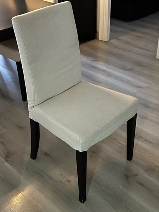 Mesa comedor extensible madera, 4 sillas de madera