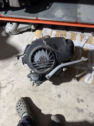 Motor Vespa 200 9DN