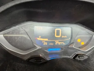 Honda PCX 125cc Negra