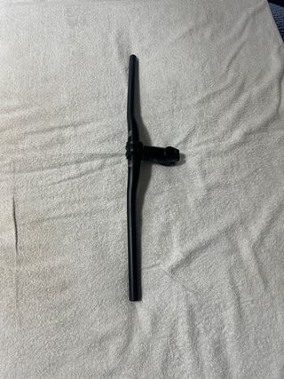 Manillar y potencia bicicleta negro