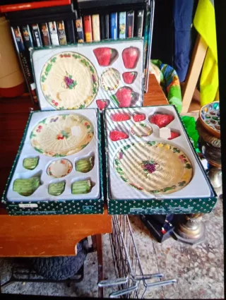 Juego vajilla frutero y tazas las 3 10€