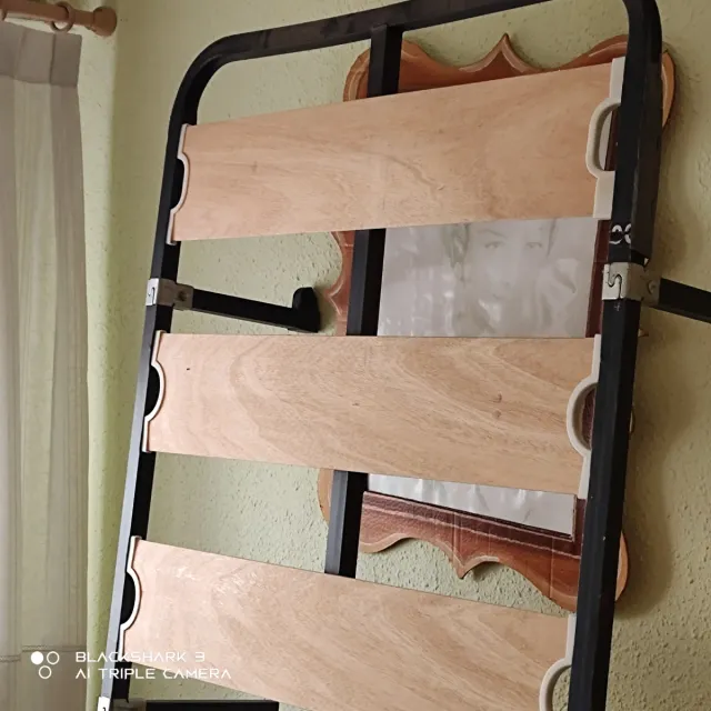 Somier de láminas madera  de 90_190 ( 6 ) patas