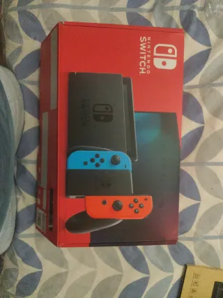 Nintendo Switch Roja y Azul
