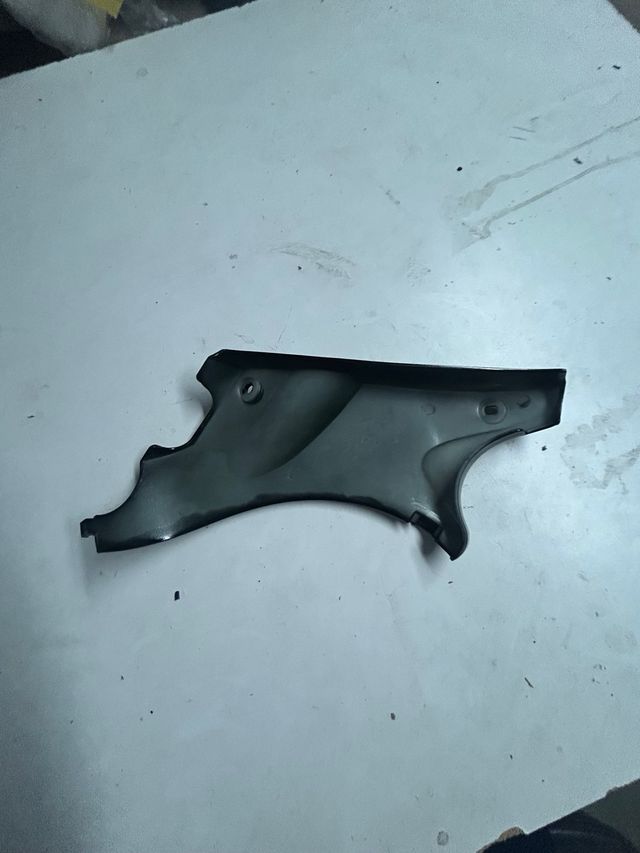 Embellecedor Izq Hyosung GV250 Aquila