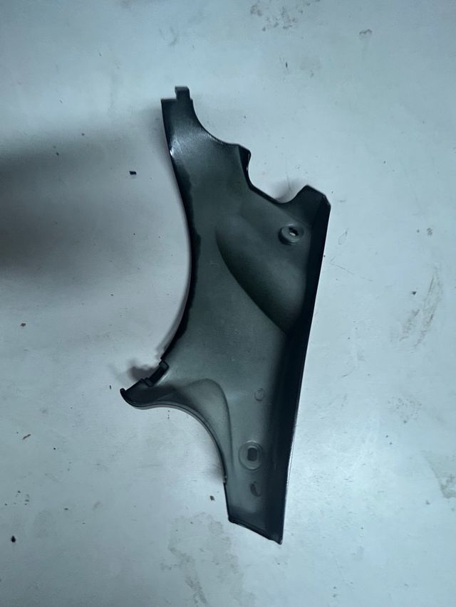 Embellecedor Izq Hyosung GV250 Aquila