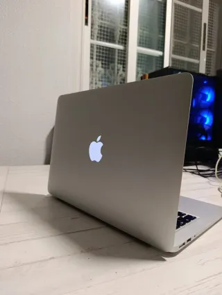 Portátil Apple MacBook Air