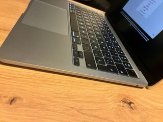 MacBook Air 13,6 M4 16GB RAM 256GB in Garanzia