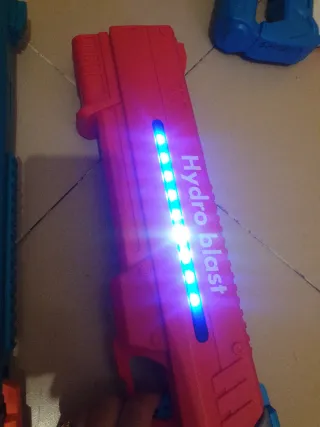 2 Pistolas de Agua Hydro Blast