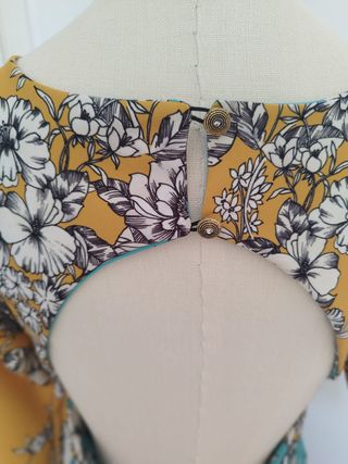 Vestido flamenco floral azul y amarillo