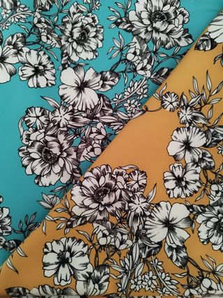 Vestido flamenco floral azul y amarillo