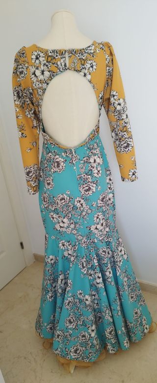 Vestido flamenco floral azul y amarillo